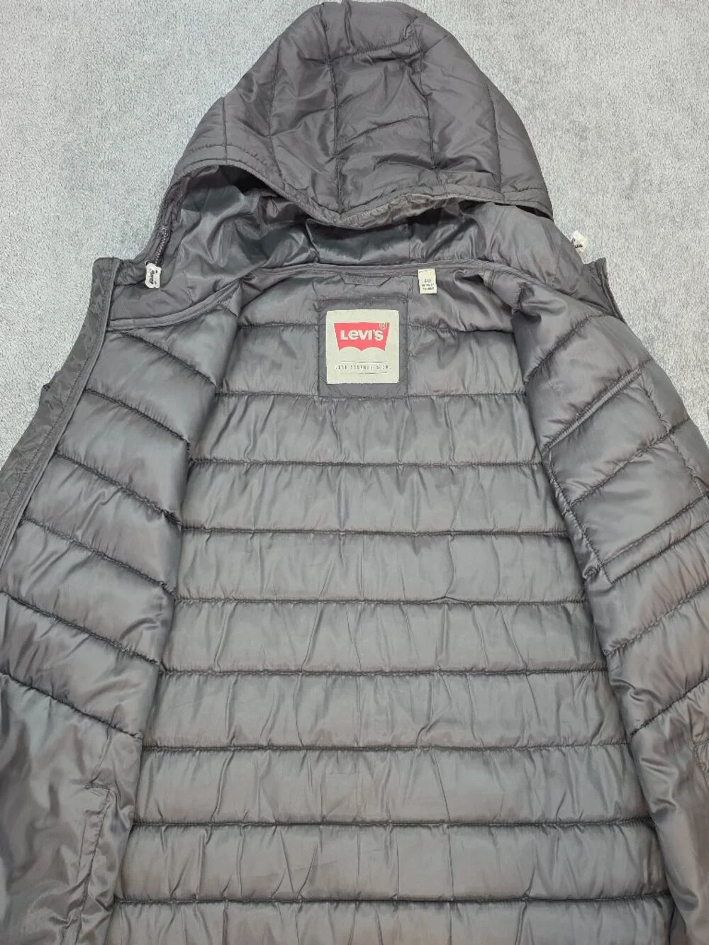 Levi’s Puffer Jacket Mens XL Black Hooded Quilted Full Zip Coat